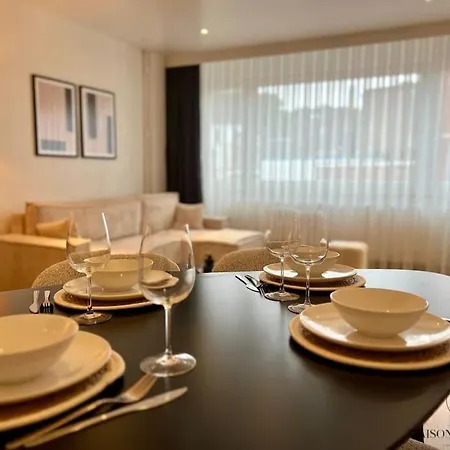 L'havre Luxueux De La Cite Ardente - Liege