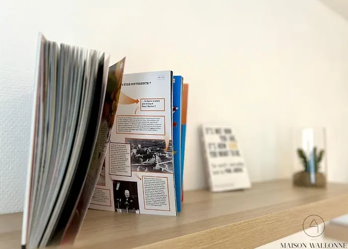 L'havre Luxueux De La Cite Ardente - *